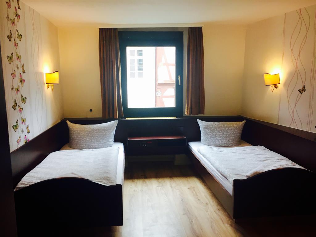 Hotel Marilyn Кобленц Екстериор снимка