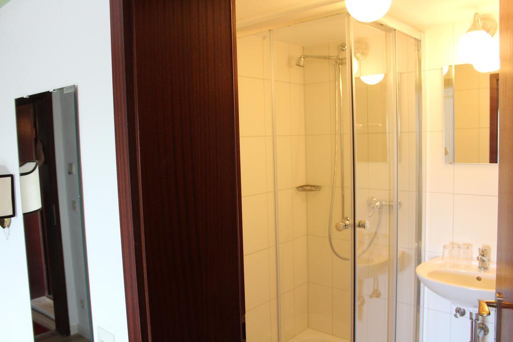 Hotel Marilyn Кобленц Екстериор снимка