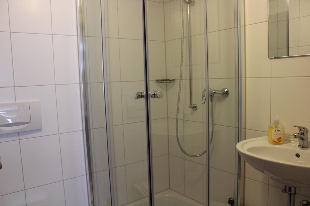 Hotel Marilyn Кобленц Екстериор снимка
